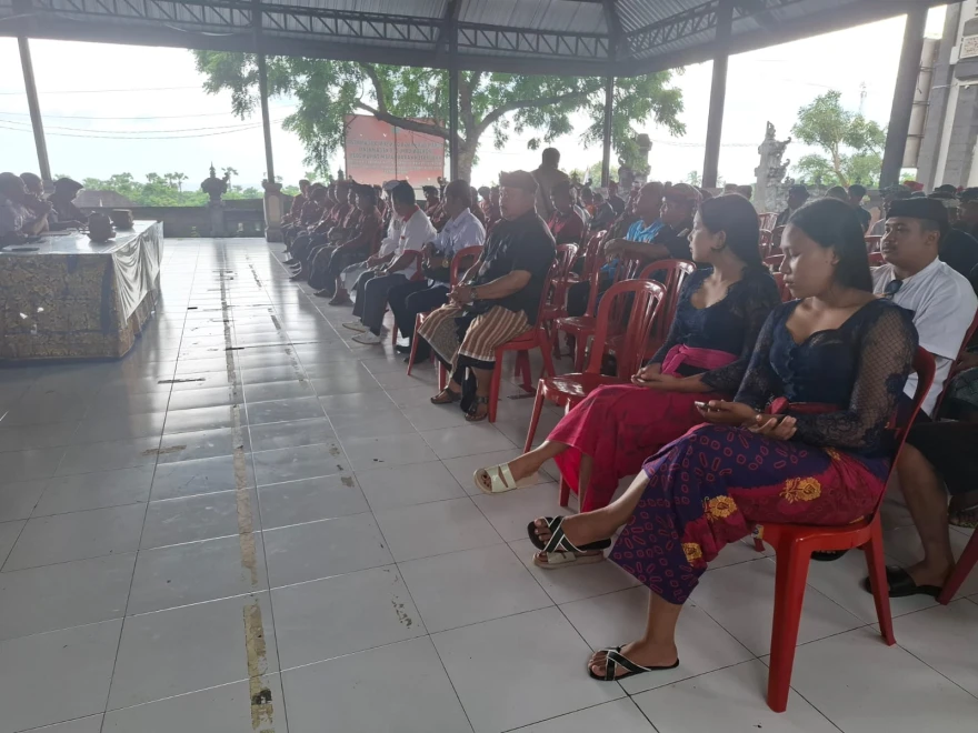Perbekel Desa Tulamben Hadiri Rapat Koordinasi Pelaksanaan Hari Raya Suci Nyepi Caka 1948