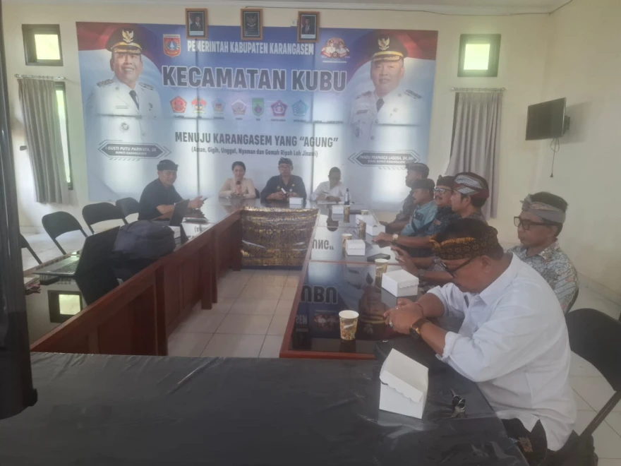 Perbekel Desa Tulamben Ikuti Sosialisasi Pemanfaatan Teknologi Tepat Guna Tahun 2026
