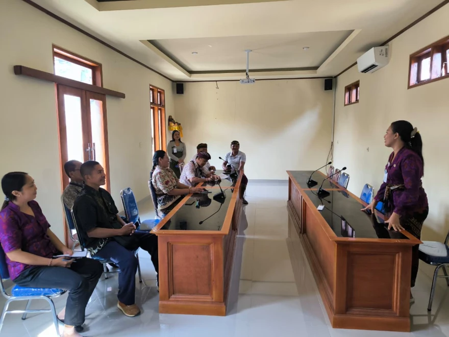 Puskesmas Kubu I Berikan Sosialisasi Kebugaran dan Kesehatan Jasmani di Kantor Desa Tulamben